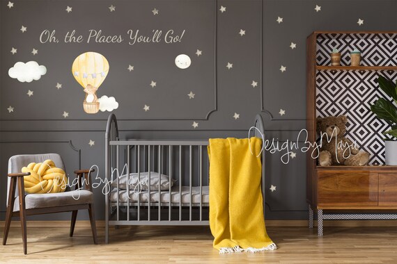 Vous pourrez retrouver la tendance peinture pour les chambres d'enfants avec le côté féérique de la chambre étoilé.